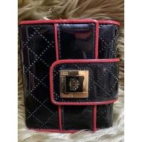 ราคา กระเป๋าสตางค์หนังแก้วสีดำ 3 พับ ใบสั้น แบรนด์ Roberta มือ2 (8898086836)