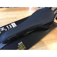 ราคา เบาะจักรยานเสือภูเขา fizik gobi xm ราง kium ลดราคา (6517020907)