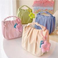 ราคา กระเป๋าใส่​เครื่อง​สำอางค์​ แถมพวงกุญแจ​ สินค้าพร้อมส่ง​ กระเป๋าเอนกประสงค์​ (17594167600)