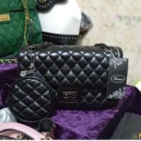 ราคา กระเป๋าสะพายสายโซ่นวมหนานุ่ม Venus (4096727001)