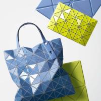 ราคา BaoBao LUCENT GLOSS 6×6 บล็อค ของแท้จาก Shop baobao issey Miyake (7517552173)