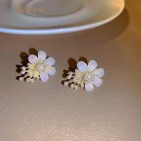 ราคา Flower Pearl Earrings High-end Earrings Women Trendy Fresh Niche Earrings Claire (26722311063)