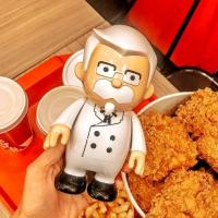 ราคา กระปุกออมสินผู้พันแซนเดอร์ KFC (4956434052)