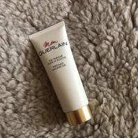 ราคา Guerlain Gel Parfumed Pour La Douche Perfumed Shower Gel (1952870579)