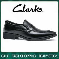 ราคา รุ่น Clarks_รองเท้าผู้ชาย สีดำ รองเท้าหนังแท้ รองเท้าท (28055274536)