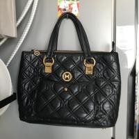 ราคา กระเป๋าหนังแท้ สะพายไหล่ ยี่ห้อ เมโทรซิตี้ แท้ 100% มือสอง (3736014739)