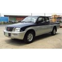 ราคา เสื้อไฟหรี่และ ไฟหรี่กันชน MITSUBISHI L200 STRADA มิตซูบิชิ สตราด้า ฝาขาว พร้อม ขั้ว และหลอดไฟ ยี่ห้อ AA MOTOR (40879456405)