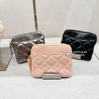 ราคา กระเป๋าใส่บัตร Charles & keith ลาย Quilted Card Holder CK6 แท้จากชอป 100% (43159314798)