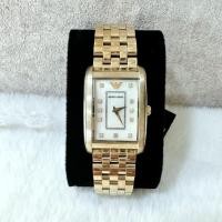 ราคา นาฬิกา Emporio Armani AR1906 หนัาปัดขาวทรงสี่เหลี่ยมผืนผ้า สายสีทอง (41461115042)