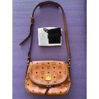 ราคา used❣️ MCM Patricia Crossbody Small Visetos Cognac (40427604622)