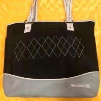 ราคา กระเป๋าสะพายไหล่ แบรนด์ Reebok มือสอง แท้ % (1234559454)