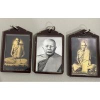 ราคา เหมา รูปถ่าย พระเกจิ หลวงพ่อเดิม หลวงพ่อแดง หลวงพ่อกวย กรอบพร้อมใช้ ยก 3 ชิ้น (22577289230)