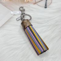 ราคา ★ New พวงกุญแจ ห้อยกระเป๋า Coach พร้อมส่ง ของแท้ 100% (15081543707)