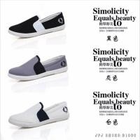 ราคา รองเท้าผ้าใบ สไตล์ Fred Perry (14300344)