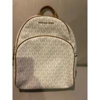 ราคา Michael Kors - Abbey - Mini Backpack (43161934410)