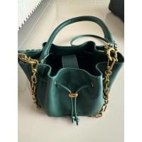 ราคา CHARLES&KEITH กระเป๋าสะพายข้างทรงขนมจีบ (40176146136)