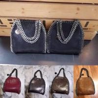ราคา กระเป๋าสะพายข้างแฟชั่น Falabella Shaggy Deer Fold Tiny Tote ( 7 inch ) กระเป๋าถือ&สะพายข้าง พรีเมียม สไตล์แบรนด์เนม สวย (23833050118)