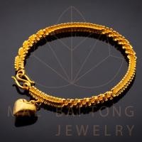 ราคา สร้อยข้อมือทองหุ้ม ลายพวงมาลัยบิดสลับ ห้อยหัวใจ 1 ดวงขนาด 1 บาท งานชุบเศษทองเยาวราช ตะขอนิ่ม บิดง่าย (15648796686)