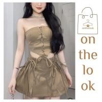 ราคา [ONTHELOOK] HOTTREND กระโปรงสั้นจับจีบผูกโบว์แฟชั่นผ้าสีกากียืด Cony CV เซ็กซี่ A-Line CV ดีไซน์ (25627866476)