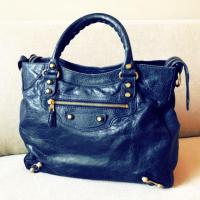 ราคา Big Sale กระเป๋า Balenciaga Velo (1945110261)