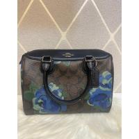 ราคา กระเป๋าCOACH ทรงหมอน ตัวCลายกุหลาบสีน้ำตาลเข้มตัดดำ (19573043888)