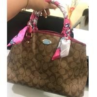 ราคา Coach ถังแท้ 13 นิ้วมีตำหนิ 599 บาท (4004375563)