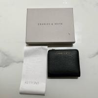 ราคา Preloved CK wallet - Charles Keith Zipper mini wallet - สีดํา (27542375120)