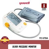 ราคา Yuwell Electronic Blood Pressure Monitor เครื่องวัดความดันโลหิต รุ่น YE670A [รับประกัน 5 ปี]. (44322114113)