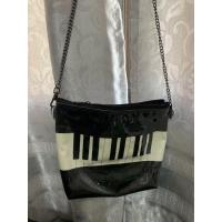 ราคา กระเป๋าสะพาย สายโซ่ ลายเปียโน (5976019180)