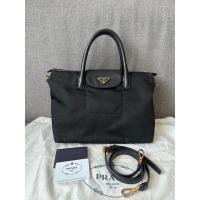 ราคา Used Prada Tessuto Nylon and Saffiano Leather Tote Bag (24221477088)