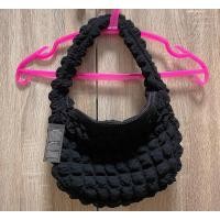 ราคา กระเป๋า SHOOPEN สีดำ แท้ พร้อมส่งในไทย! (23233016976)