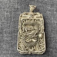 ราคา 1.15 สินค้าเก่าทิเบตเงินยี่ห้อจี้ เฉียนหลง โบราณเงินเครื่องประดับจี้มินิสินค้าเก่าเงินบริสุทธิ์ แม้ว เงินหัตถกรรมจี้เงิน (52454836953)