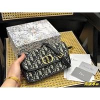 ราคา ชุดเครื่องประดับ Dior สไตล์ Monten ใหม่ 2023 - เพียบพร้อมสำหรับวันพิเศษ! (48457768666)