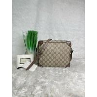 ราคา Gucci supreme GG runk messenger (26270751706)