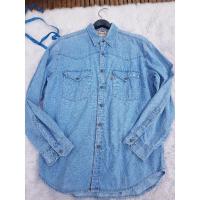 ราคา เสื้อเชิ้ต ยีนส์ LEVI'S ป้ายส้มกระดุมท้ายกระสุน MEDIUM (12775082152)