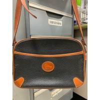 ราคา DOONEY & BOURKE แท้ทรงกล่อง สภาพสวยหนังสวย (41068448843)