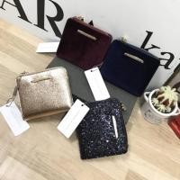 ราคา CHARLES & KEITH TEXTURED SQUARE SHORT WALLET (1258190699)