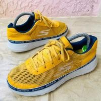 ราคา SKECHERS Go Walk Max เบอร์ 41 ยาว 26 cm มือสองของแท้ (21723963544)