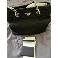 ราคา like new prada nylon (18959699412)