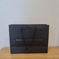 ราคา ถุงกระดาษ marc by marc jacobs (24908450766)