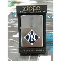 ราคา ZIPPO 207MLB 179 YANKEES STREET CHROME COLOR IMAGE ผลิตปี2003 สีเงินผิวโครเมี่ยมลายแบบสกรีน ของใหม่ (22654401127)
