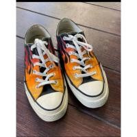 ราคา รองเท้า Converse มือสอง ลายไฟ สภาพดี (25688344539)