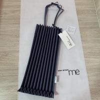 ราคา issey miyake trunk pleats bag (7618259781)