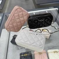 ราคา กระเป๋า Charles & Keith รุ่น NEW Mini Apfra Quilted Crossbody CK2-00151408 แท้จากชอป พร้อมถุงกระดาษ (28105063647)