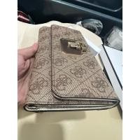 ราคา Guess long walletแท้ส่งต่อค่ะ (29793430014)