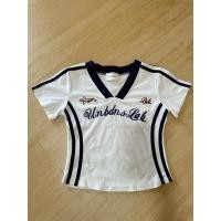 ราคา เสื้อยืดแขนสั้นครอปสีขาวปักภาษาอังกฤษป้ายG-ROSE (27607436036)