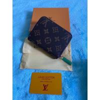ราคา หลุยส์ใบเล็กซิปรอบลายดอกหลุยส์ (7366285824)