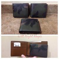 ราคา COACH compact id wallet in camo leather (137211195)