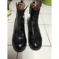 ราคา รองเท้าบูท มือสองสภาพดี (3604890867)