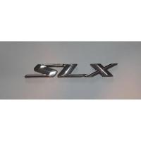 ราคา Logo Isuzu SLX (โลโก้ อิซูสุ SLX) มือสอง ของแท้ ด้านหลังติดกาวสองหน้า 3M ของแท้ พร้อมใช (23359740195)